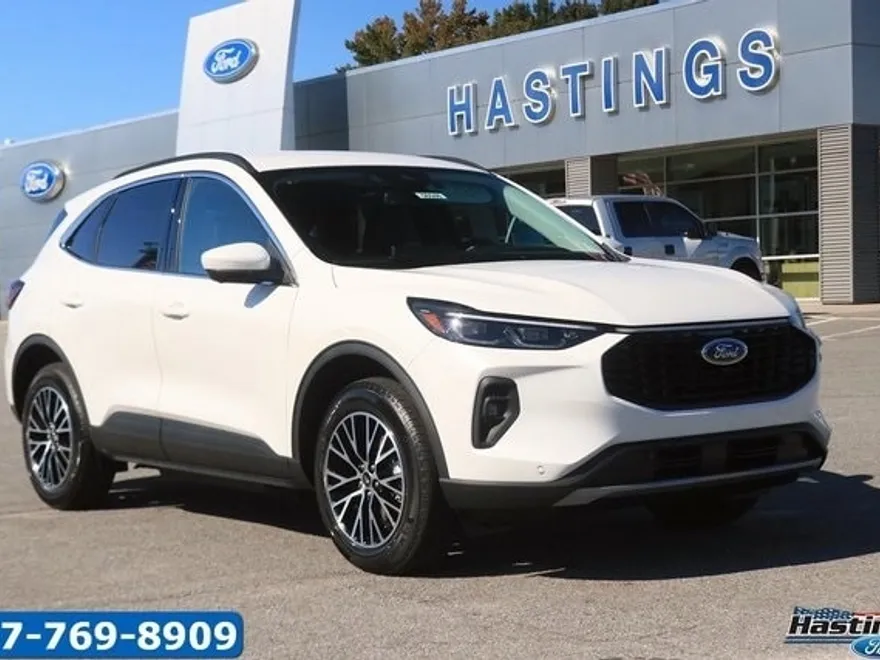 2025 Ford Escape Plug-In Hybrid Titanium photo 1