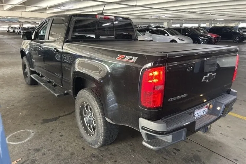 2016 Chevrolet Colorado Z71 photo 1