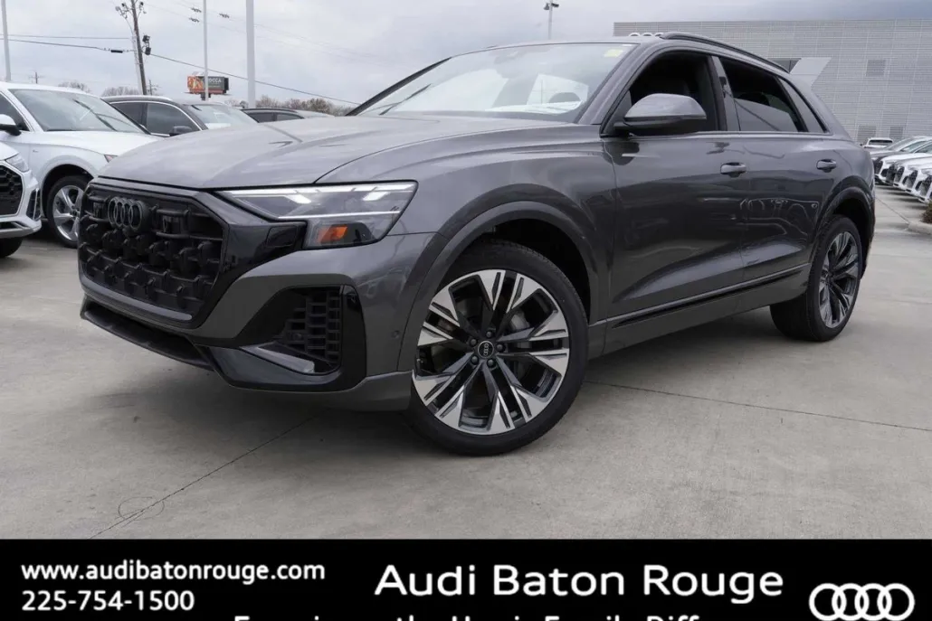 2025 Audi Q8 55 Premium photo 1