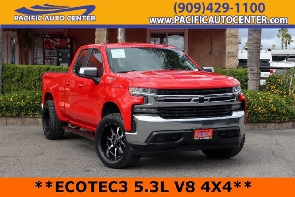 2020 Chevrolet Silverado 1500 LT photo 1
