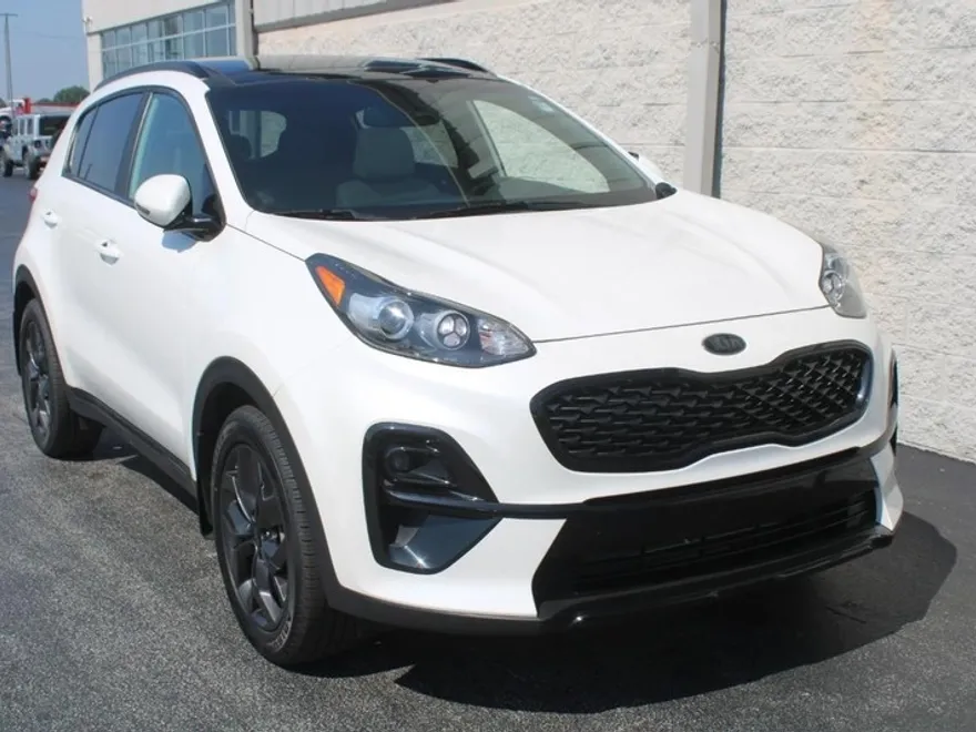 2022 Kia Sportage Nightfall Edition photo 1