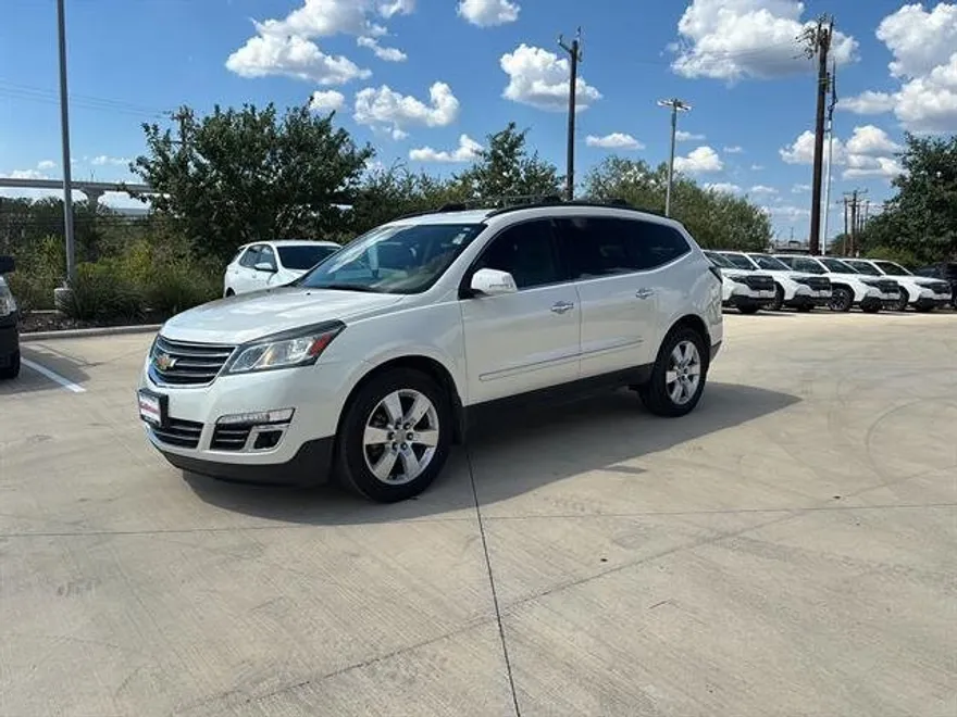2014 Chevrolet Traverse LTZ photo 1