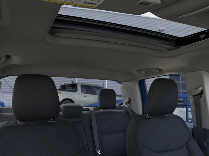 2025 Ford Maverick XLT photo 1