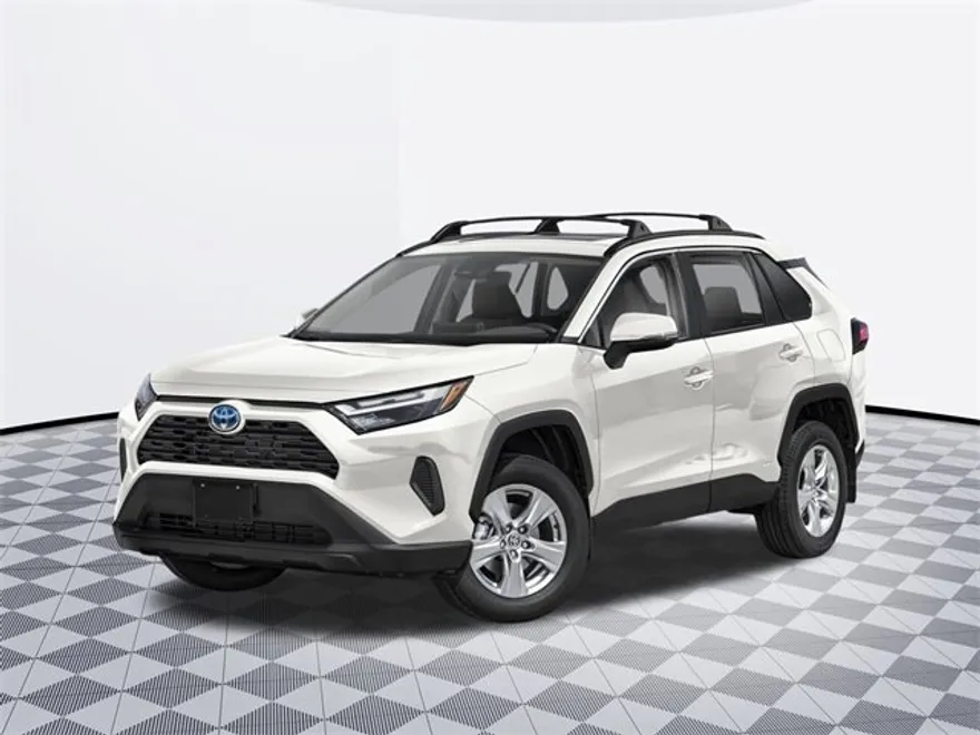2025 Toyota RAV4 Hybrid XLE photo 1
