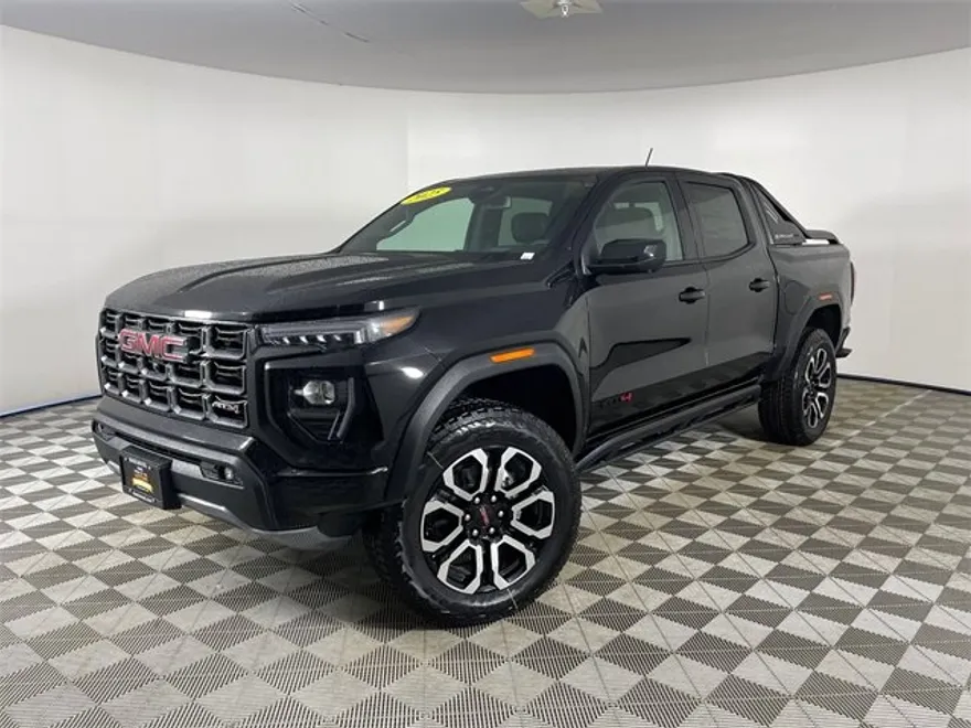 2025 Gmc Canyon AT4 photo 1