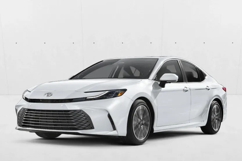 2025 Toyota Camry XLE photo 1