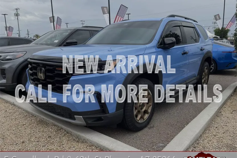 2024 Honda Pilot TrailSport photo 1
