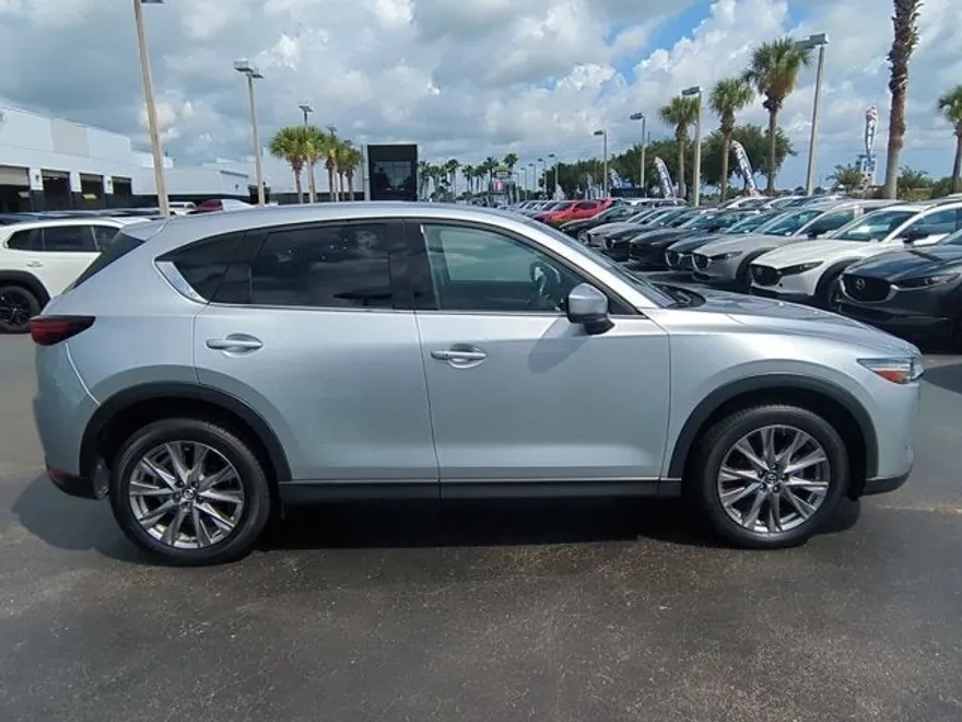 2019 Mazda CX-5 Grand Touring photo 1