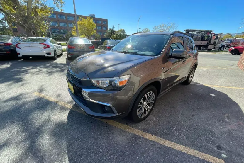 2016 Mitsubishi Outlander Sport SEL GT photo 1