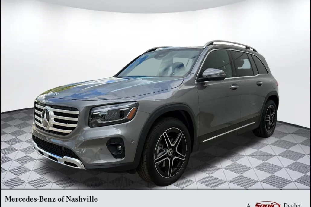 2026 Mercedes Benz GLB 250 4MATIC photo 1