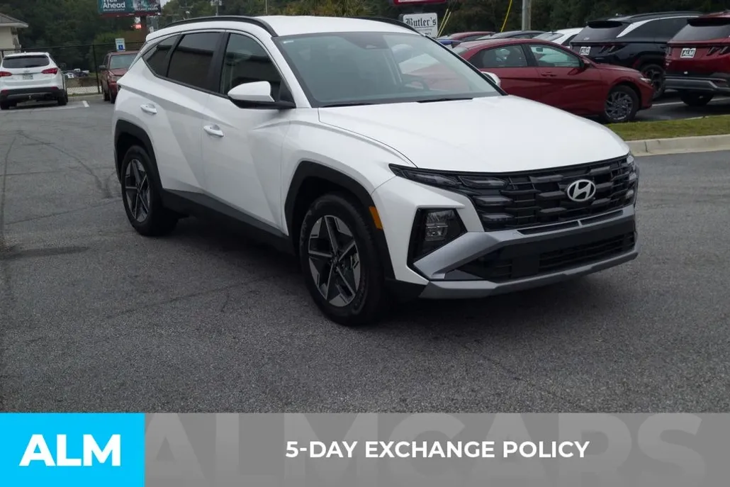 2025 Hyundai Tucson SEL photo 1