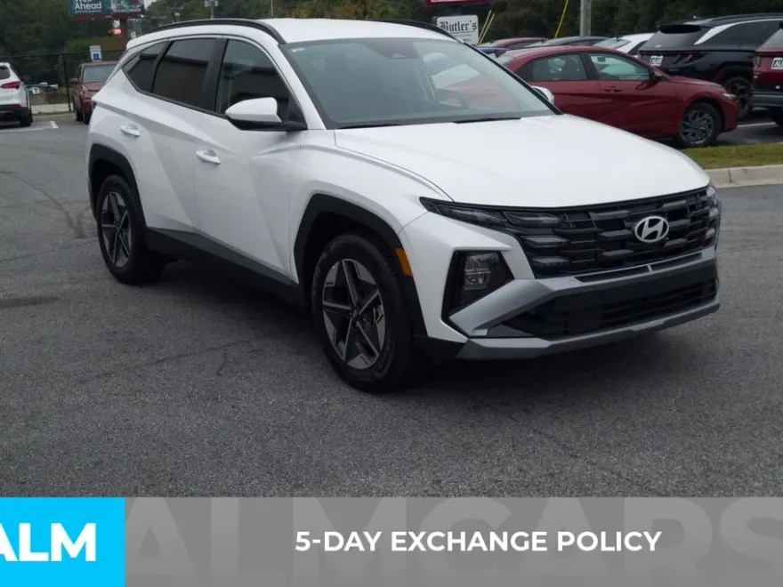 2025 Hyundai Tucson SEL photo 1