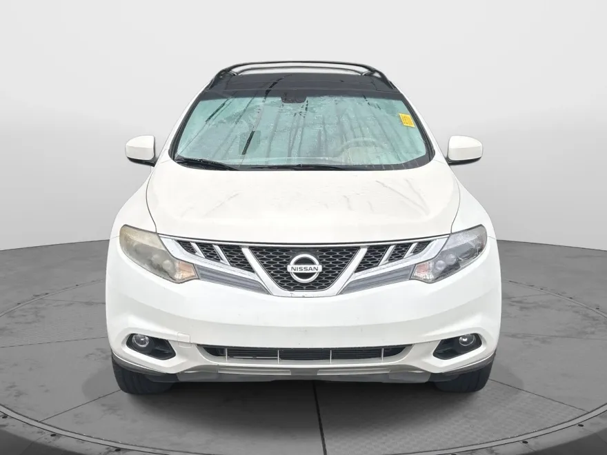 2014 Nissan Murano LE photo 1