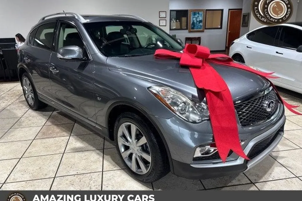 2016 Infiniti QX50 AWD photo 1