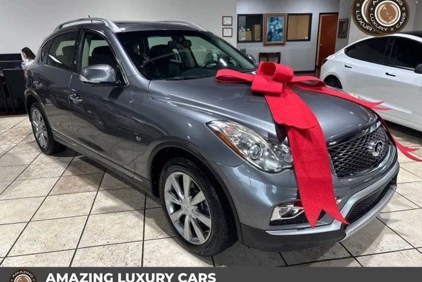 2016 Infiniti QX50 AWD photo 1