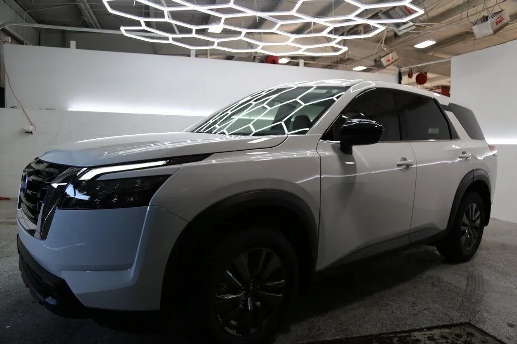 2025 Nissan Pathfinder S photo 1