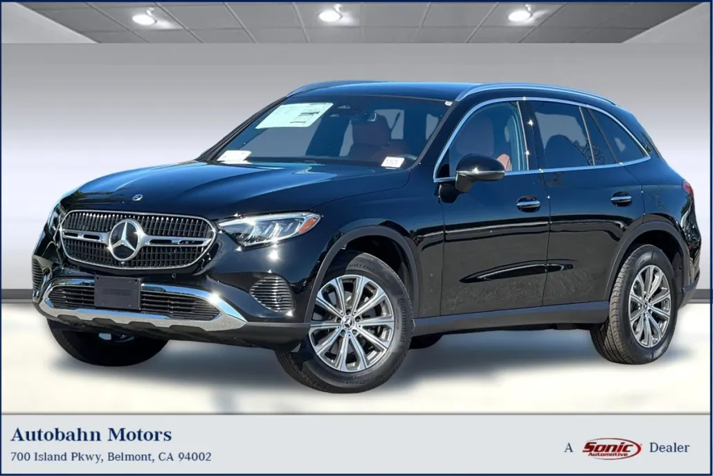 2025 Mercedes Benz GLC 300 photo 1