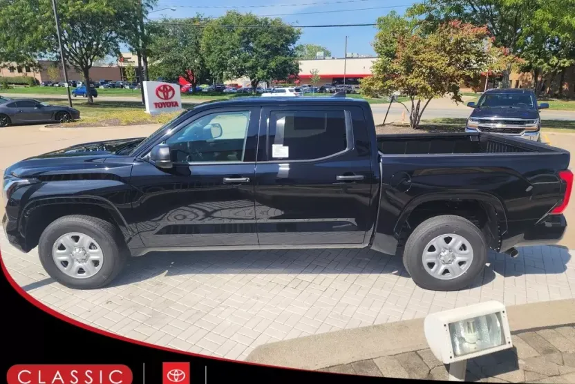 2026 Toyota Tundra SR photo 1