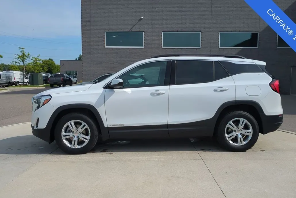 2020 Gmc Terrain SLE photo 1