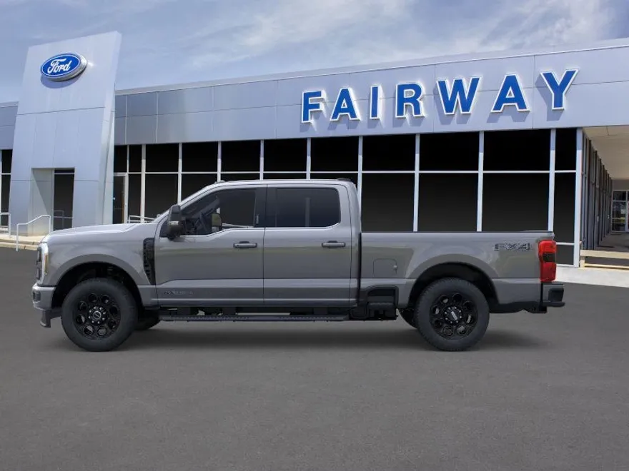 2025 Ford F-350 Lariat photo 1