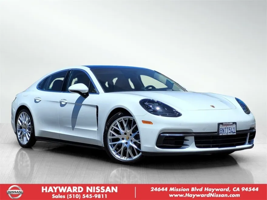 2018 Porsche Panamera 4S photo 1