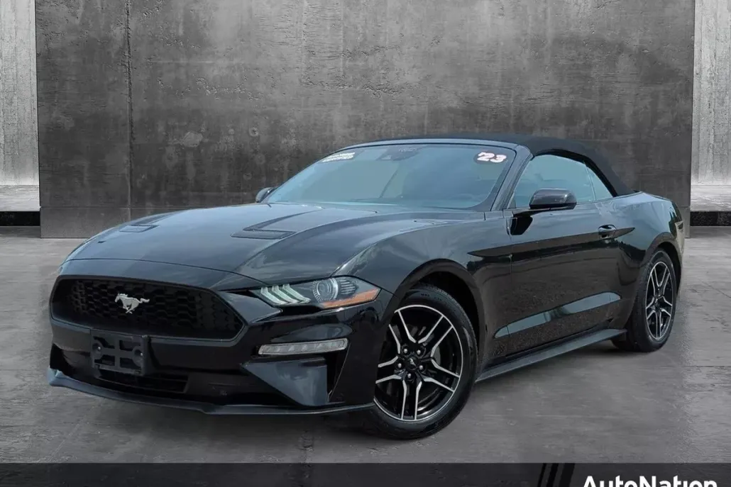 2023 Ford Mustang EcoBoost Premium Convertible photo 1