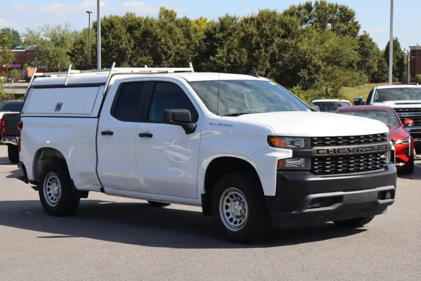 2020 Chevrolet Silverado 1500 photo 1