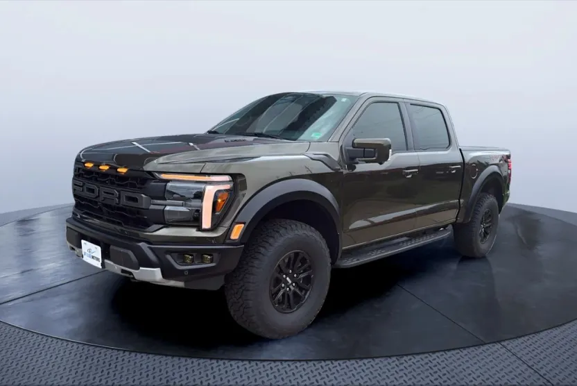 2025 Ford F-150 Raptor photo 1