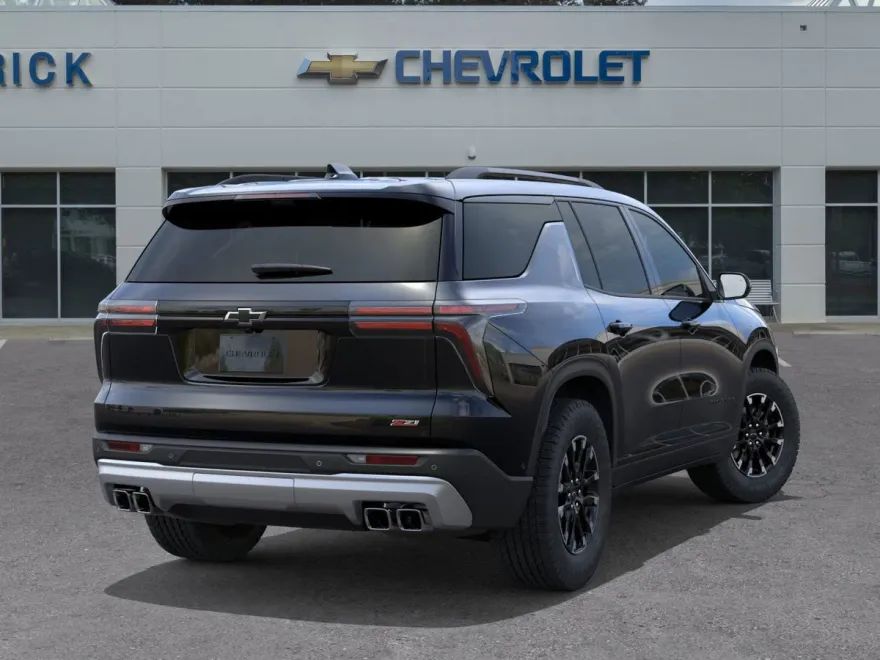 2026 Chevrolet Traverse Z71 photo 1