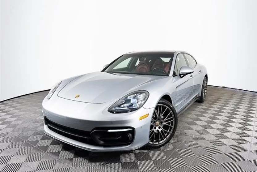 2022 Porsche Panamera 4 Platinum photo 1