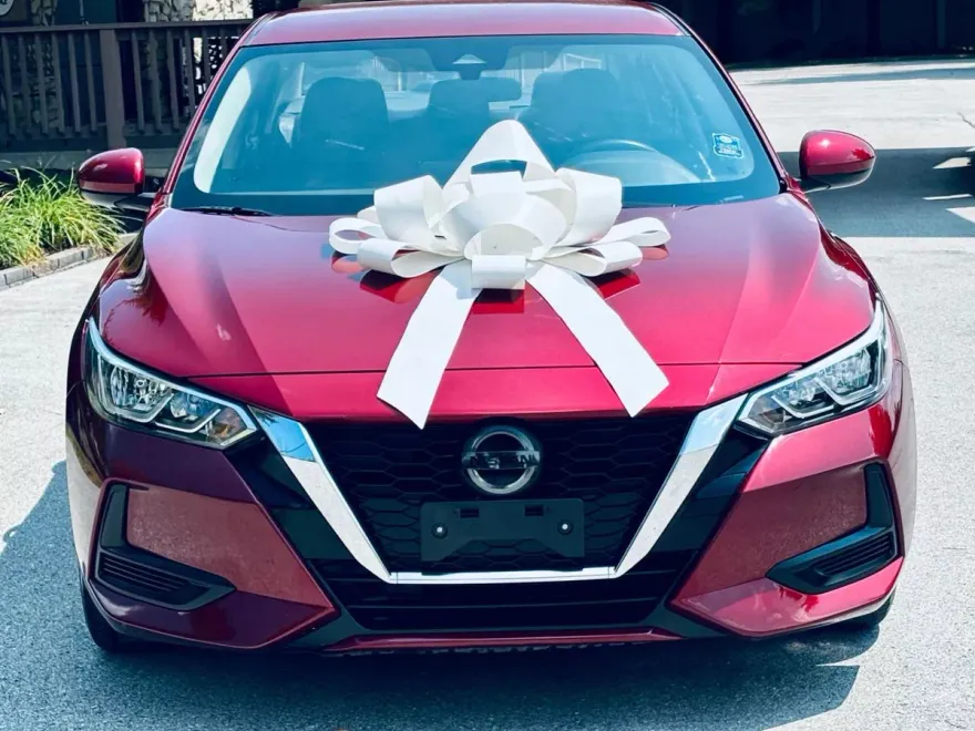 2022 Nissan Sentra SV photo 1