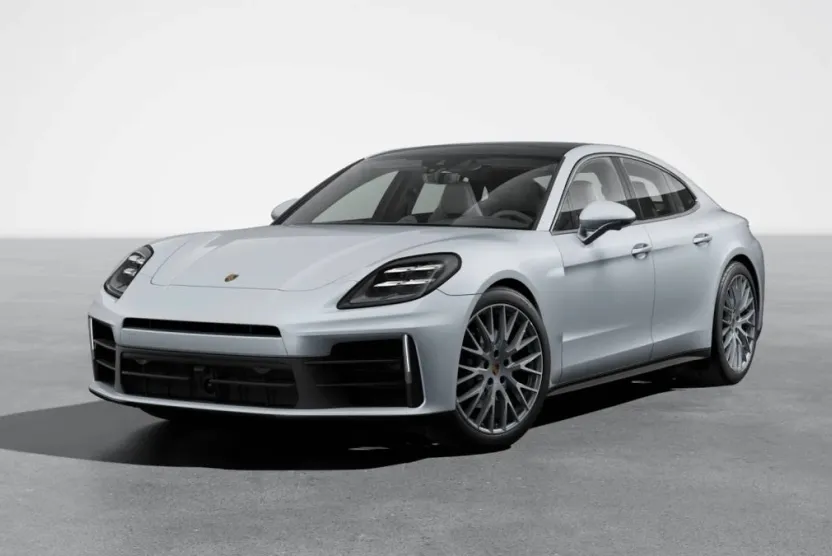 2026 Porsche Panamera 4 photo 1