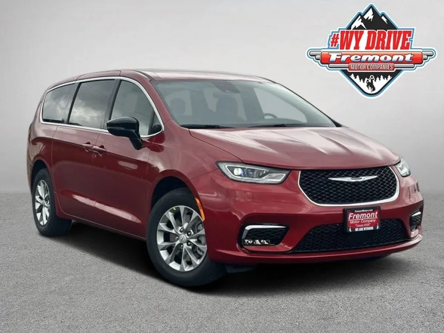 2026 Chrysler Pacifica Base photo 1