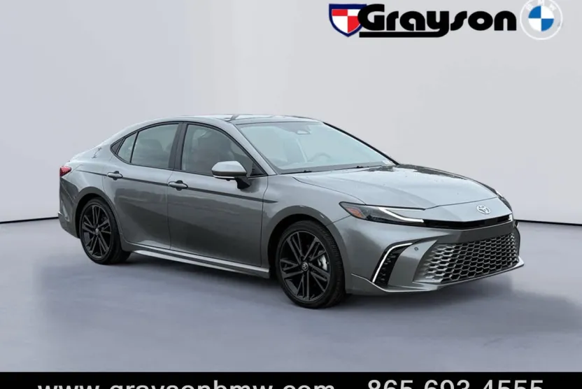 2025 Toyota Camry XSE photo 1