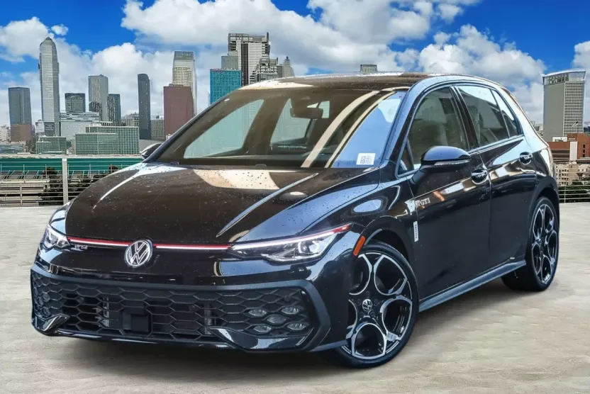 2025 Volkswagen Golf GTI Autobahn photo 1