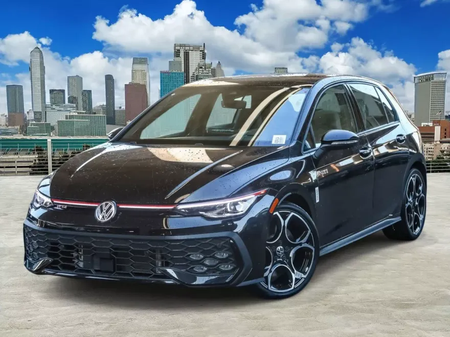 2025 Volkswagen Golf GTI Autobahn photo 1