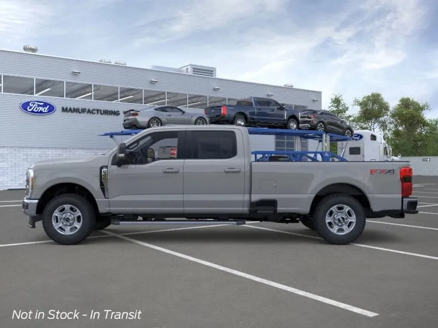 2026 Ford F-350 XLT photo 1