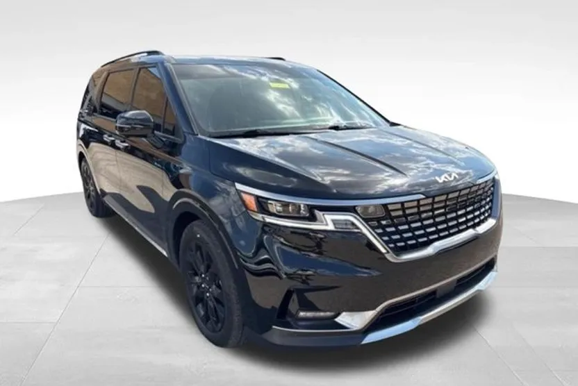 2023 Kia Carnival SX Prestige photo 1