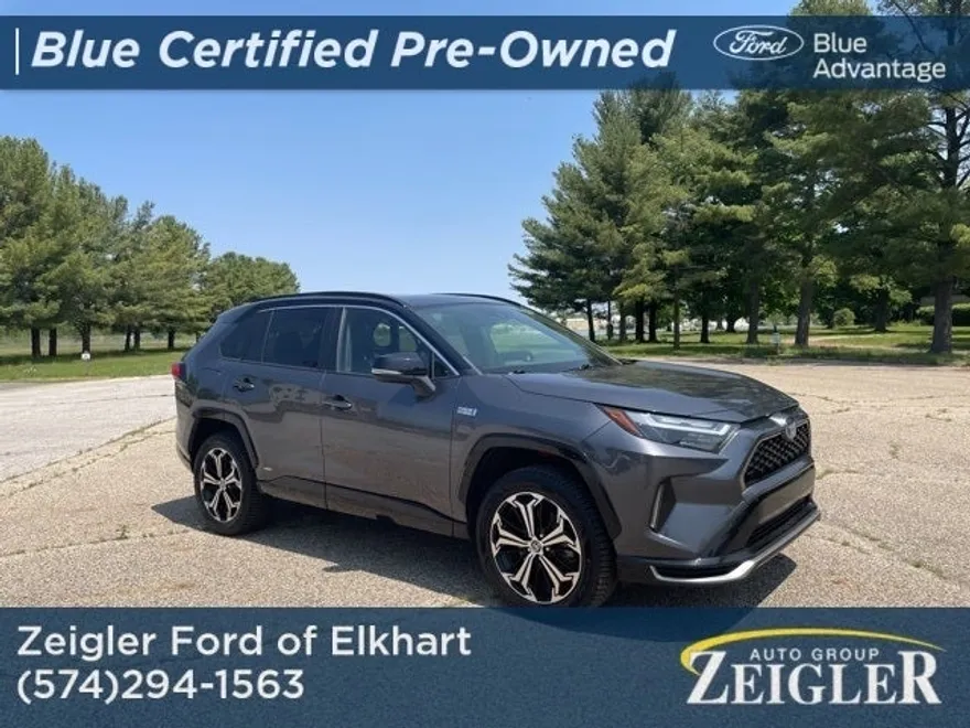 2023 Toyota RAV4 Prime XSE photo 1