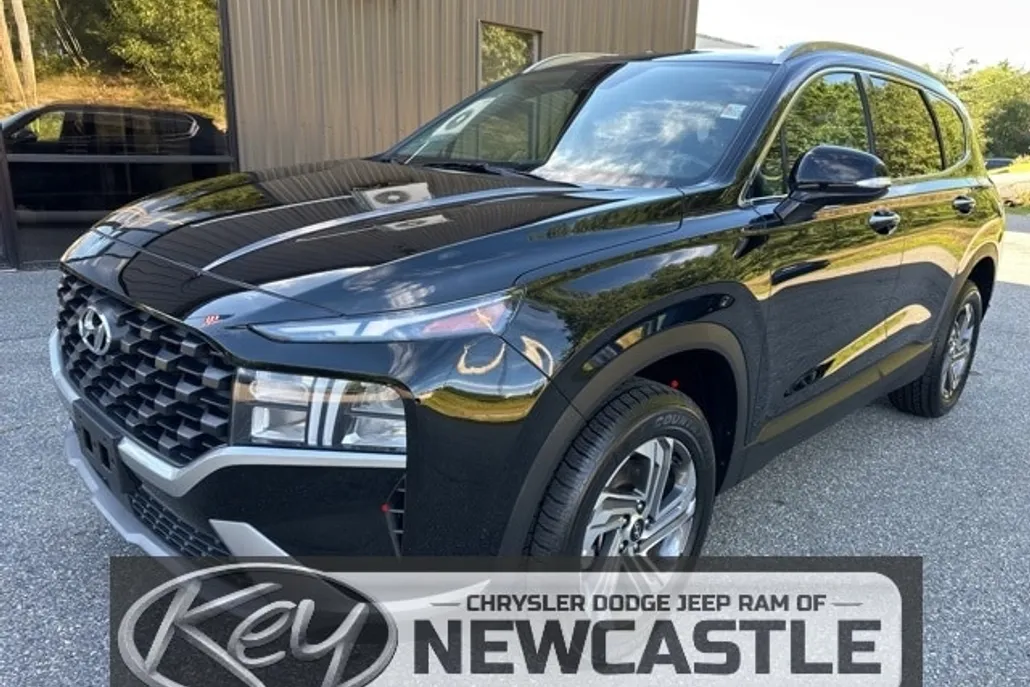 2023 Hyundai Santa Fe SEL photo 1