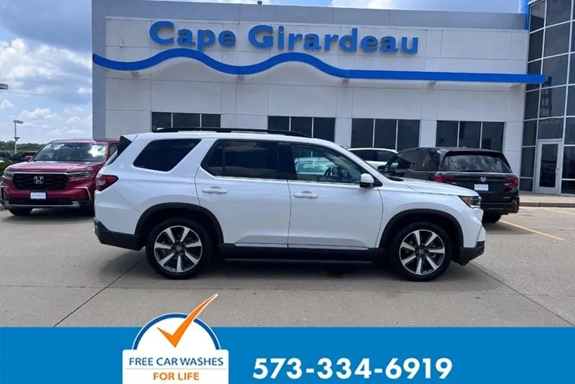 2023 Honda Pilot Elite photo 1