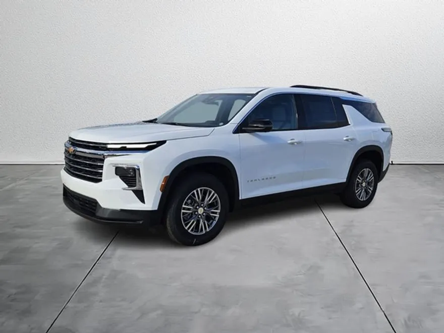 2025 Chevrolet Traverse photo 1