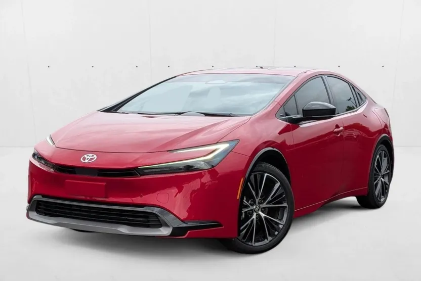 2024 Toyota Prius XLE photo 1