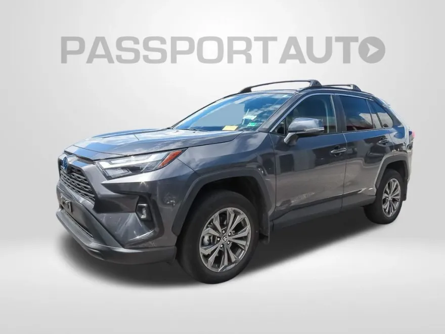 2024 Toyota RAV4 Hybrid XLE Premium photo 1