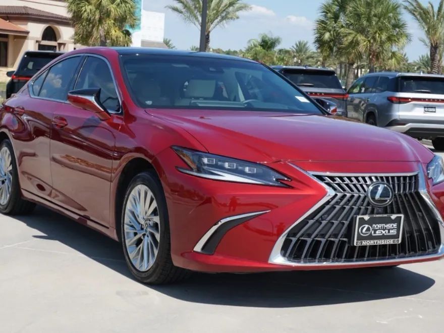 2022 Lexus ES 350 Ultra Luxury photo 1