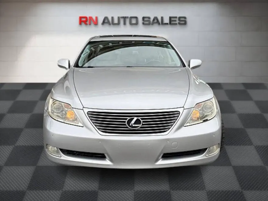 2007 Lexus LS 460 photo 1