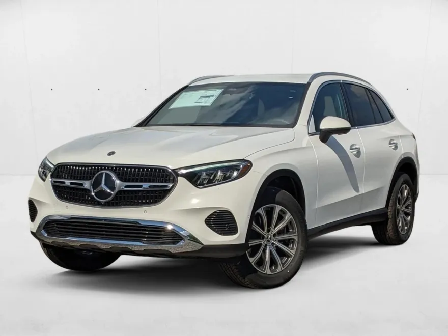2025 Mercedes Benz GLC 300 4MATIC photo 1
