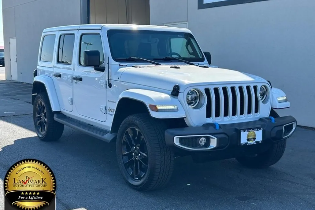 2022 Jeep Wrangler 4xe Unlimited Sahara photo 1