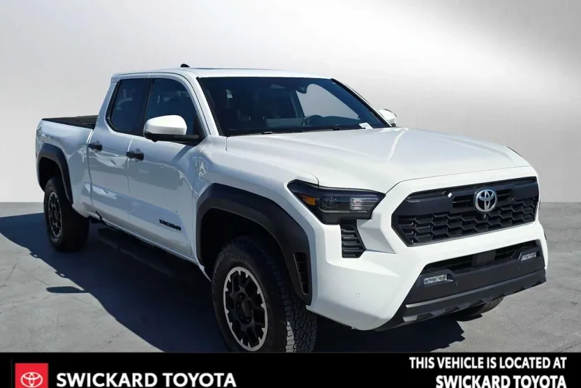 2024 Toyota Tacoma TRD Double Cab photo 1