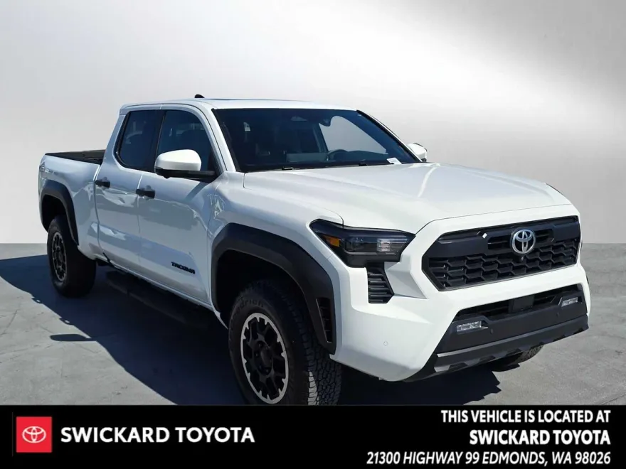 2024 Toyota Tacoma TRD Double Cab photo 1